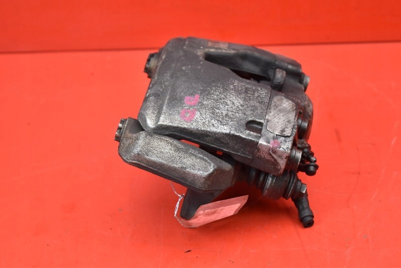 caliper brake right front AUDI A4 B8 2.7 TDI 190 KM 07-11