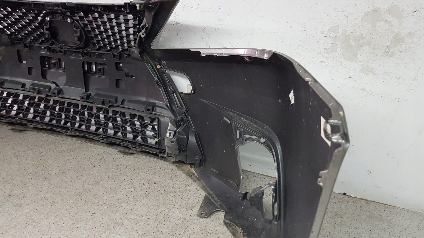 LEXUS CT200 CT 200 LIFT 2014 - bumper front 8507
