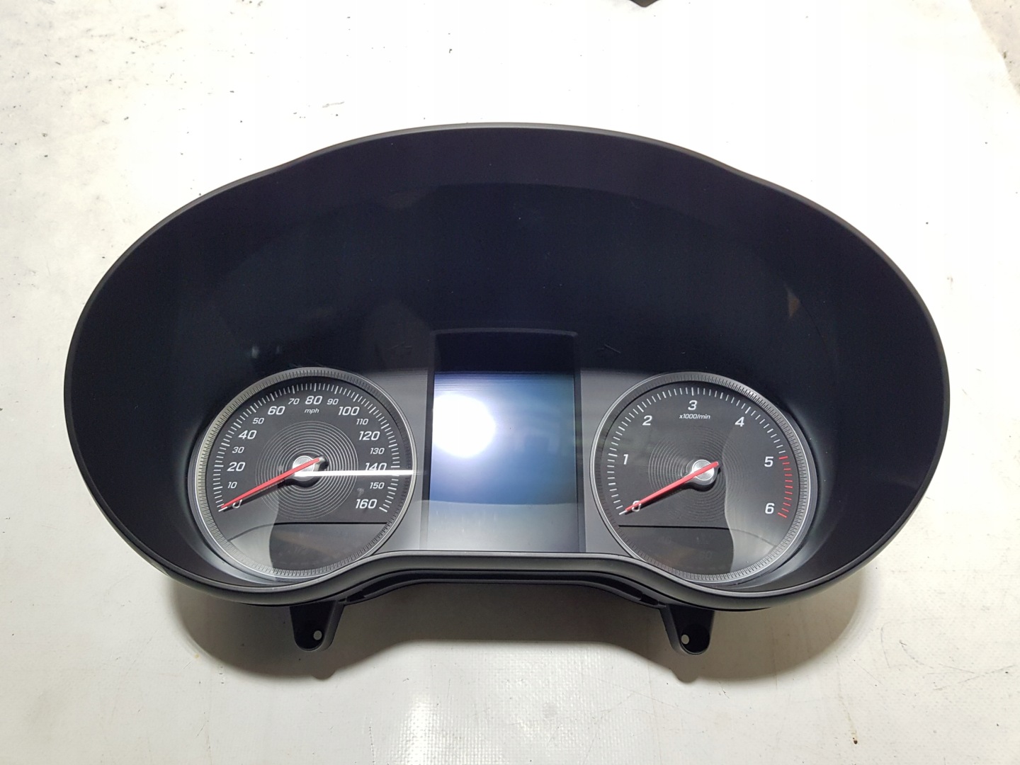 MERCEDES W205 dials dials ANGLIK 2059009215