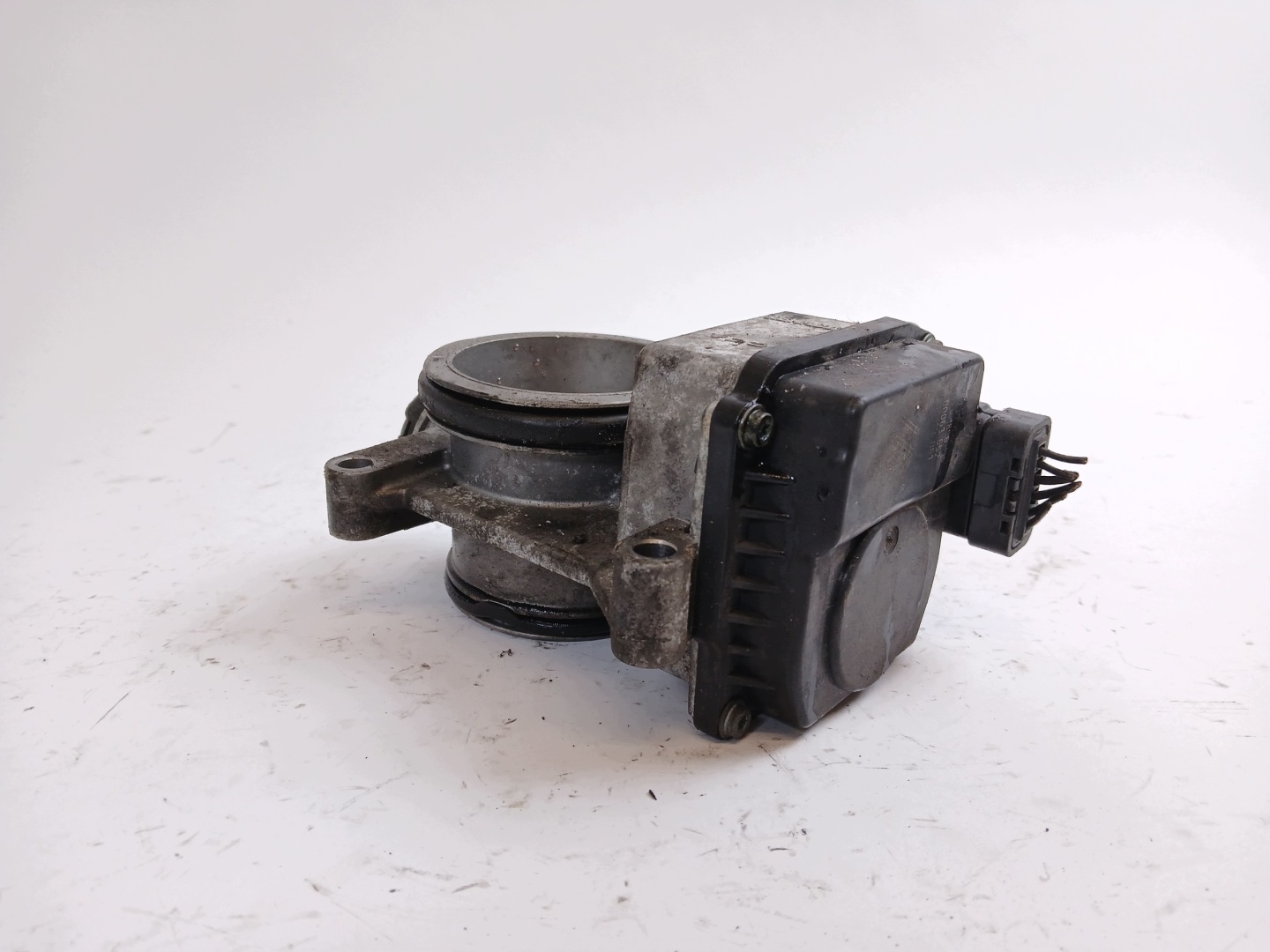 RENAULT LAGUNA II 2.0 1.8 papillon des gaz 8200063652