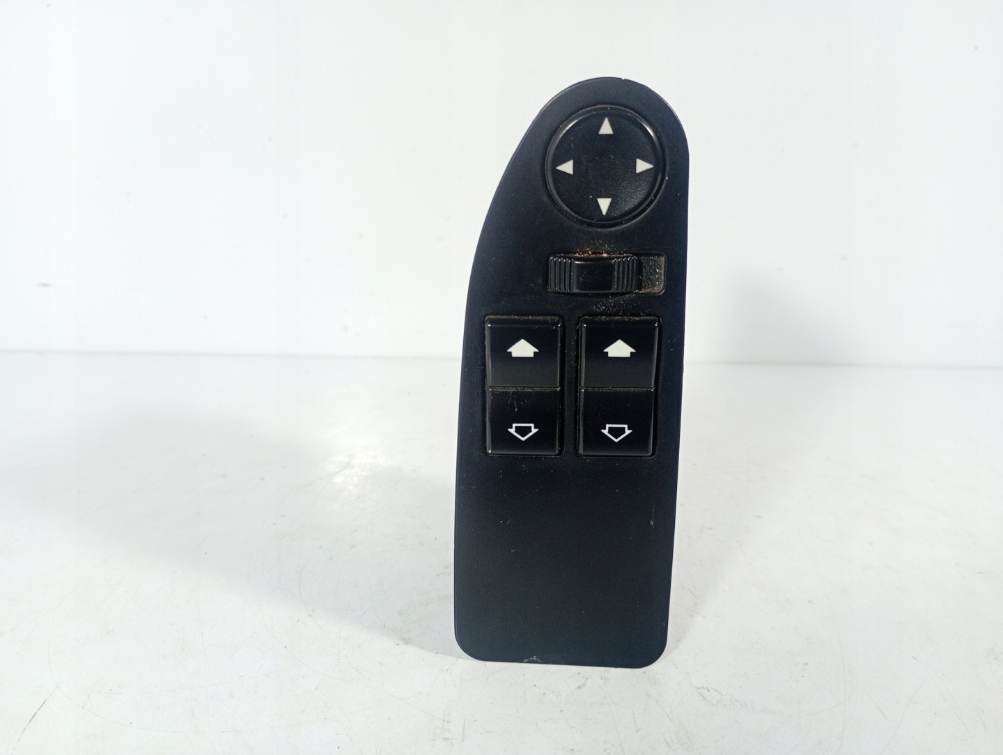 BMW 3 E39 95-03 switch switch regulation PANEL of the window OE 8368967