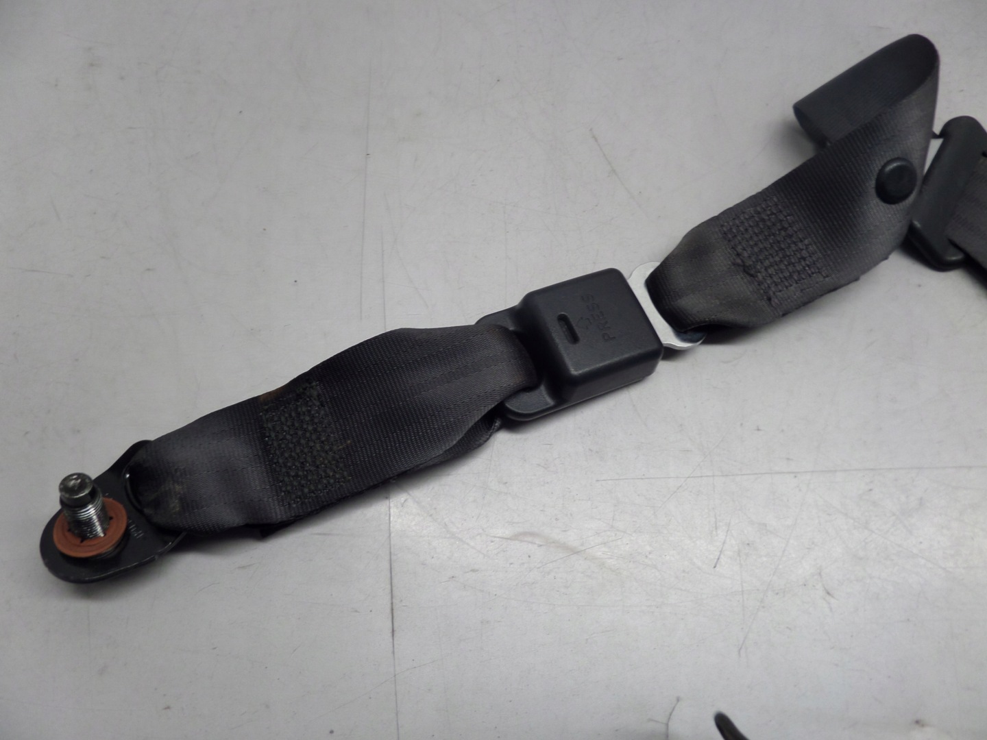 Gurten Sicherheits mitte heck HYUNDAI MATRIX 00-10