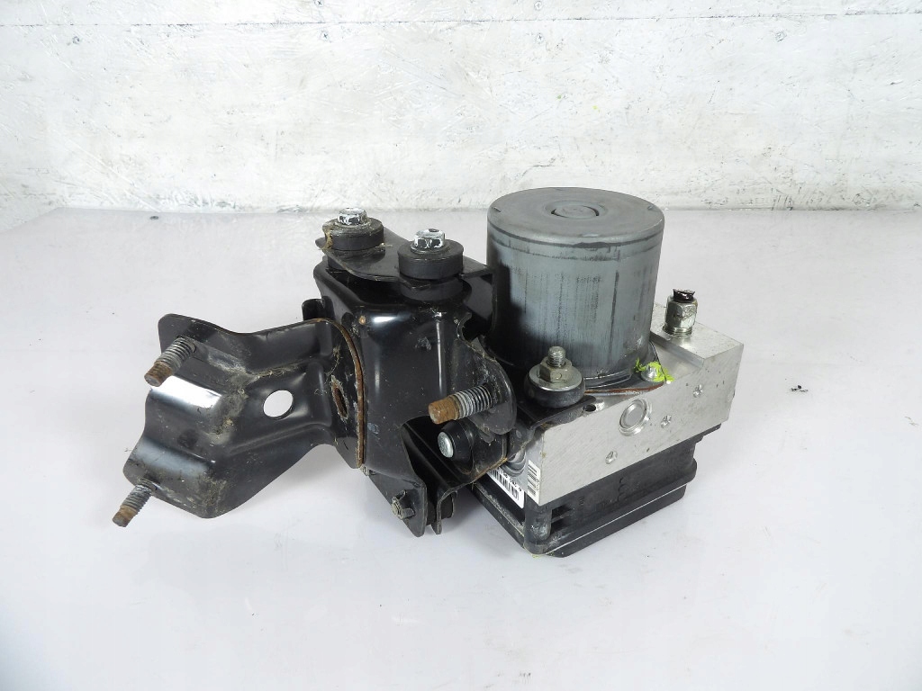 INFINITI G37 3.7 V6 Pompa ABS 47660 1NH1C