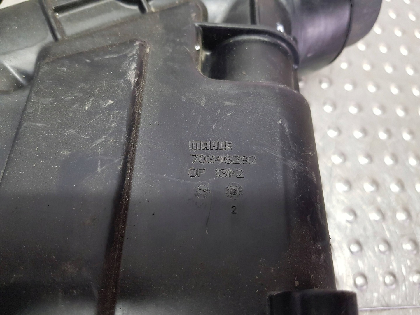 cover of a filter, oil 7807799 BMW E90 E83 E87 E91 E60 E88 E92 E93 2.0D N47