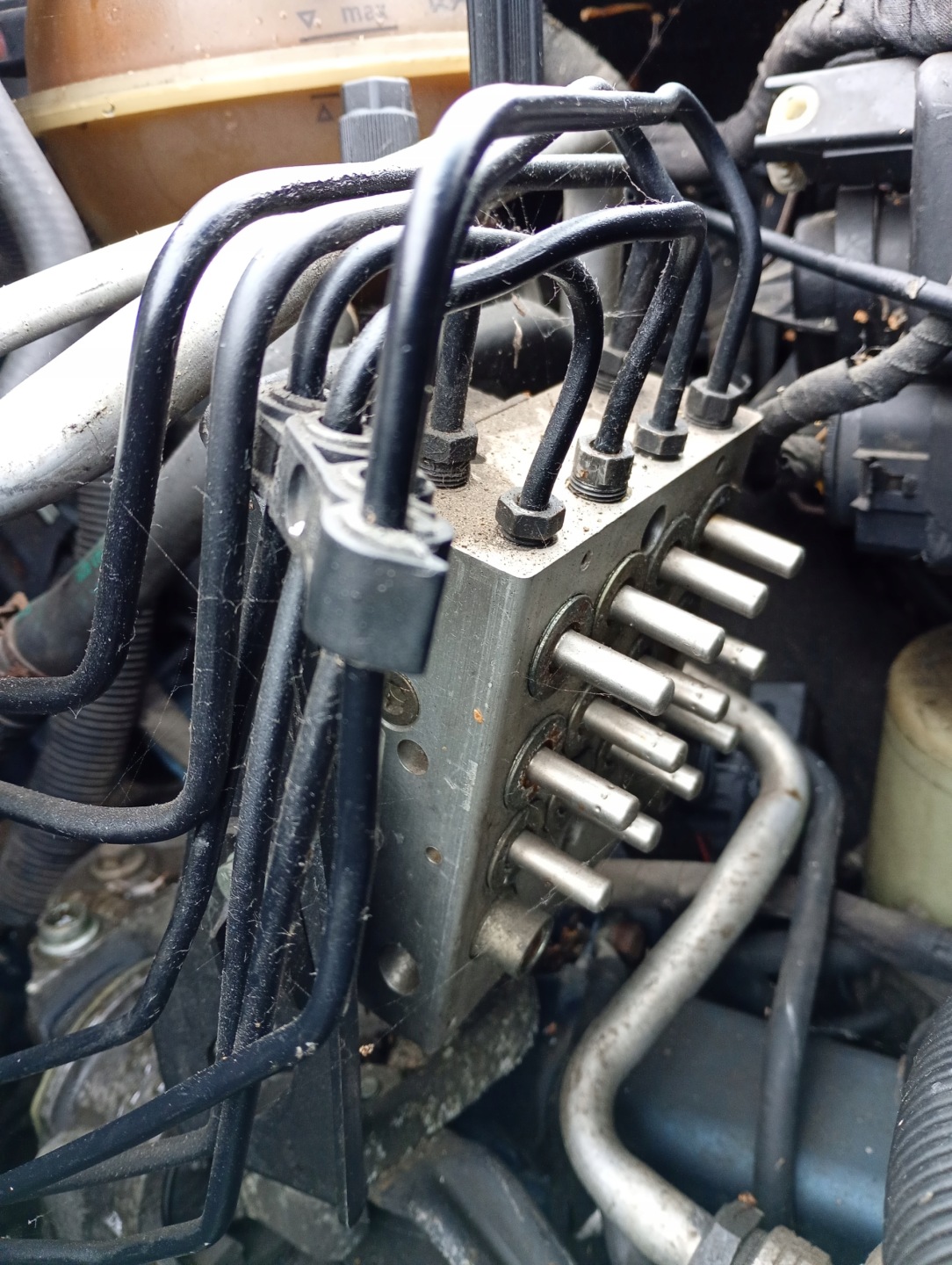 Audi A2 00-05 pumpa ABS ABSU 1.4 TDI