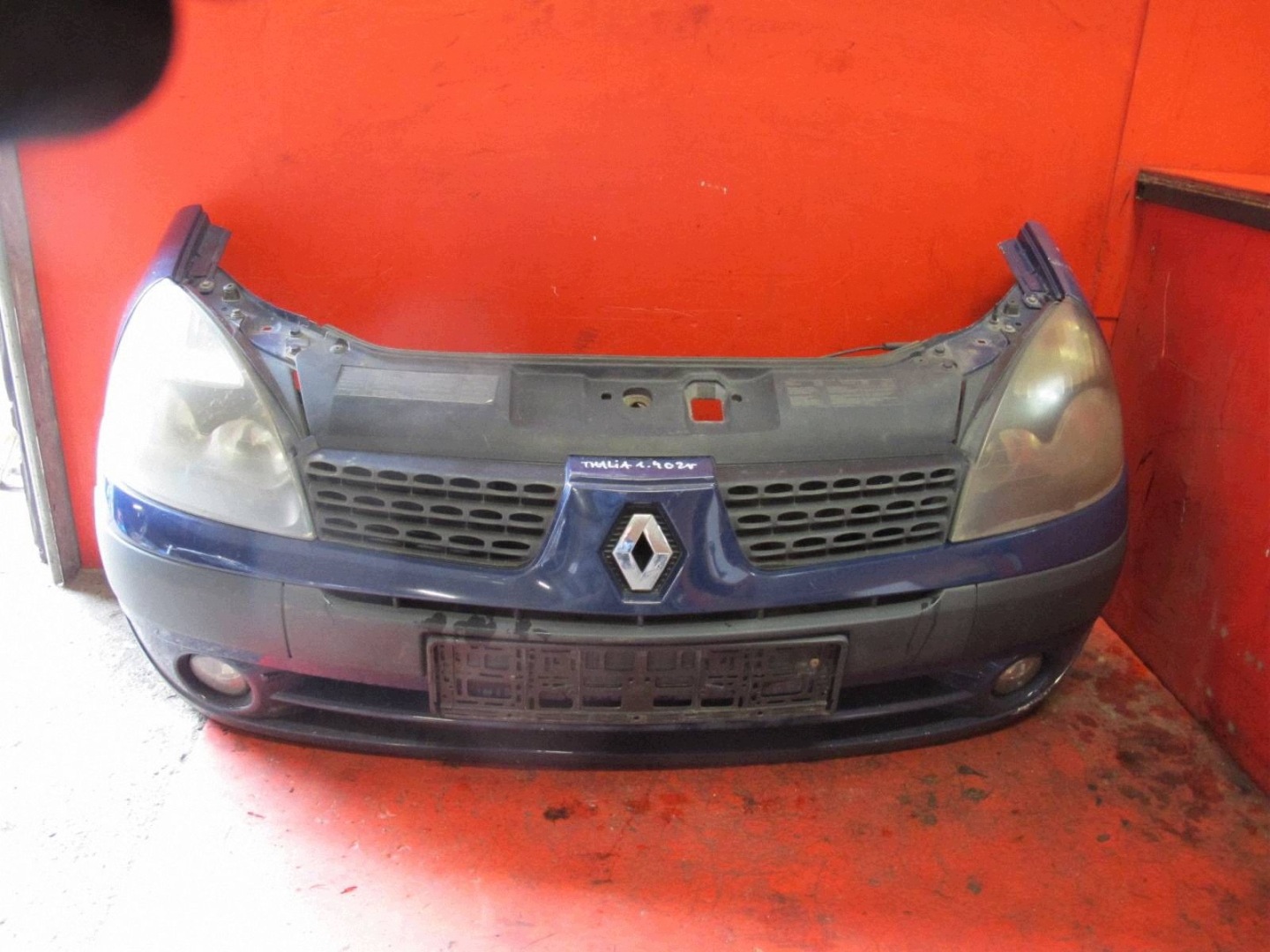 RENAULT CLIO II THALIA and 01-03 bumper front light bar, wall OV460