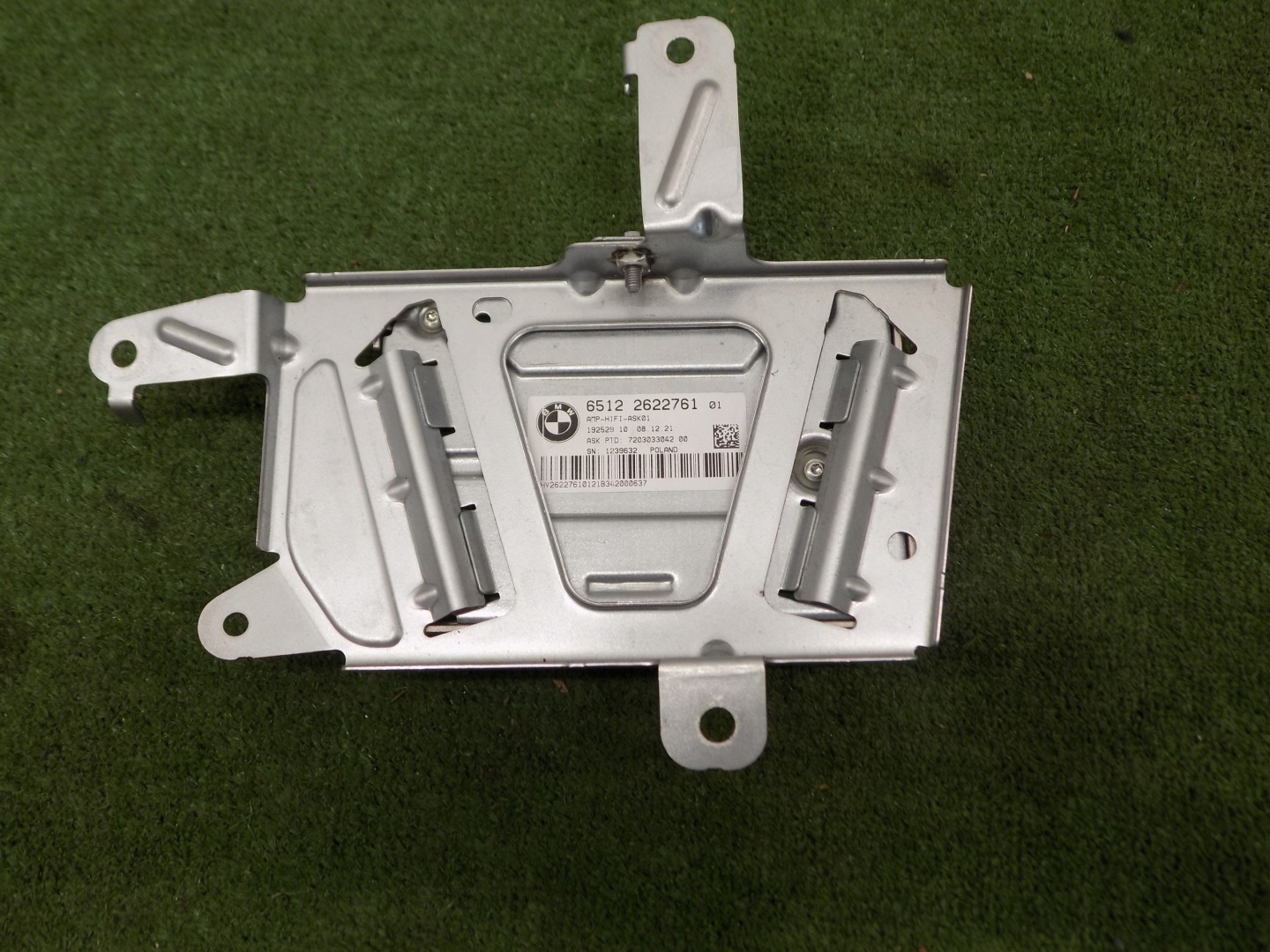 BMW X1 F48 amplifier HIFI 2622761