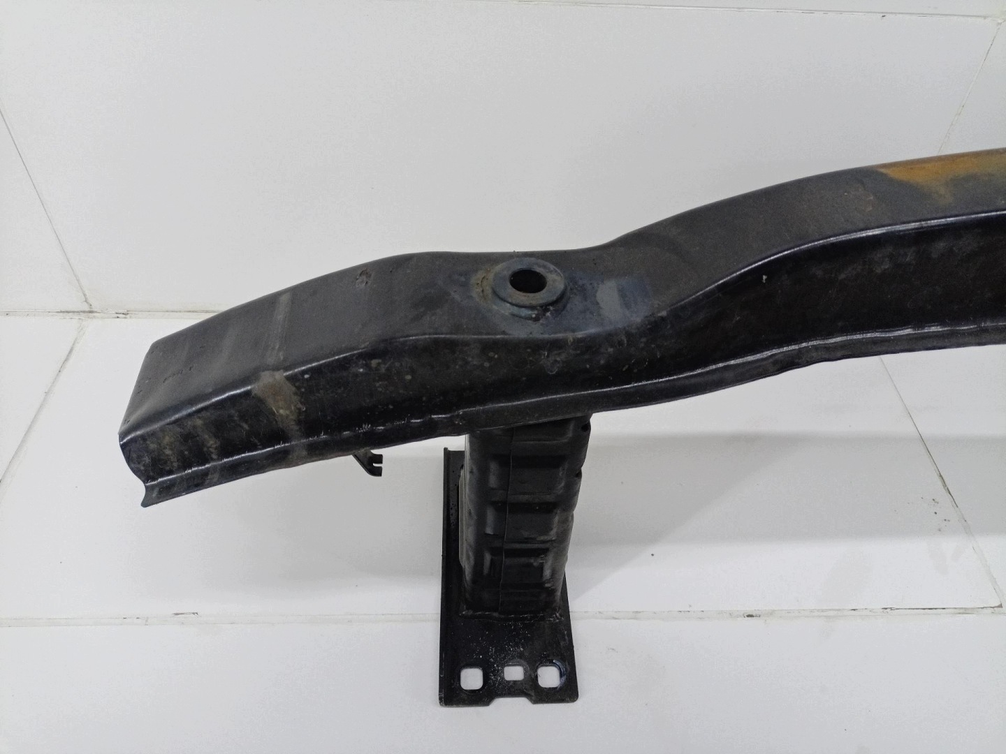 sider pillar of a bumper front BMW 3 E92/E93 E92 2009 7128226-12