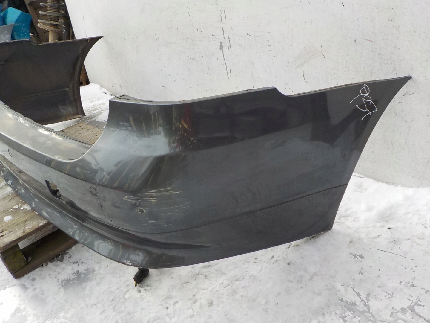 937 BMW 5 E61 KOMBI LIFT bumper rear part rear PDC