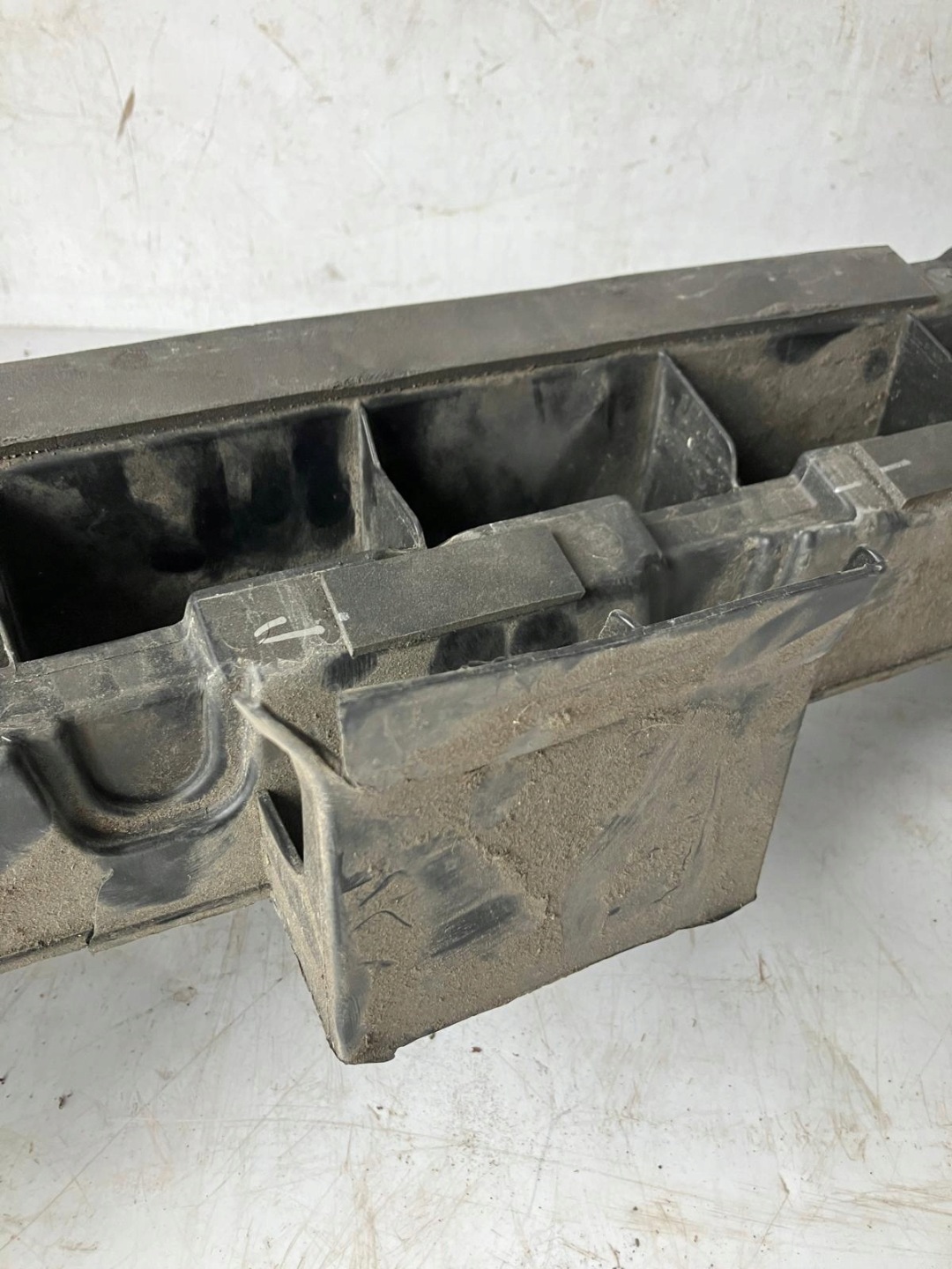 ABSORBER Paraurti posteriore RENAULT CLIO IV HB