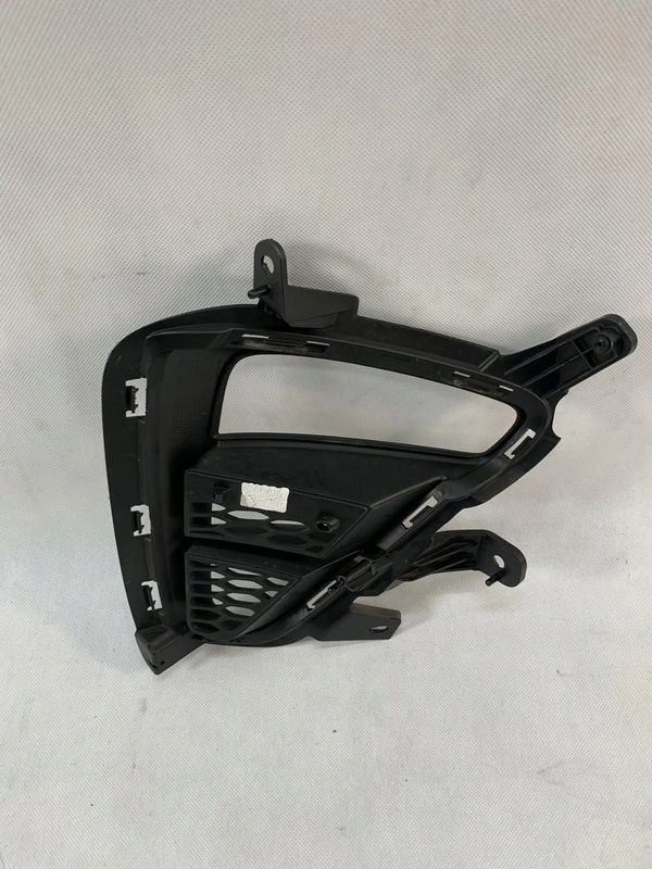 Kia Ceed 3 III 18r grille grid left bumper 2018