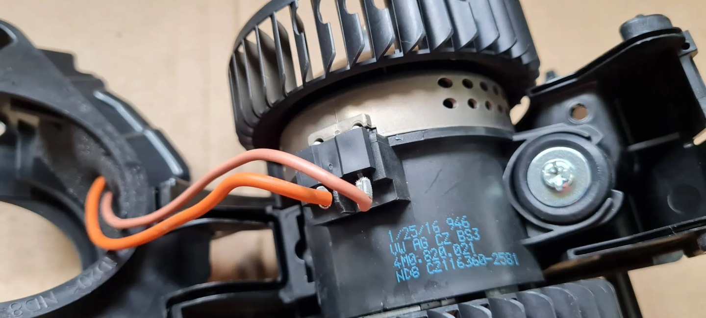 Q7 4M II tOPENÍ klími ventilátor 4M0820021