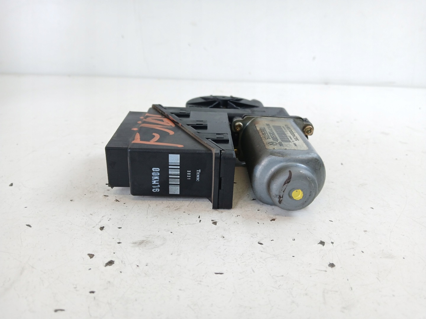 VW POLO 9N SKODA FABIA and mini motor windows left front 6Q1959801