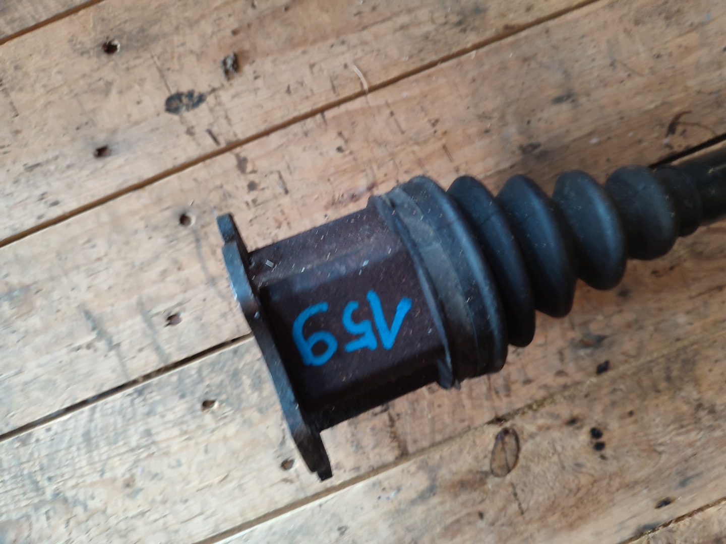 semi-axis front front left AUDI A4 B6 1.9 TDI 8E0407271T