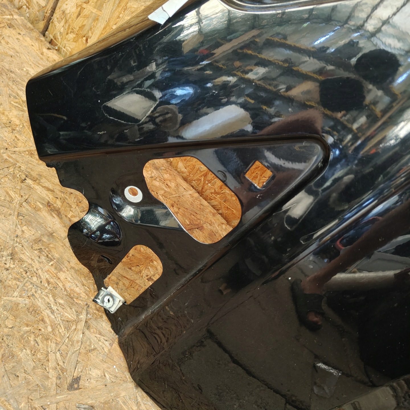 fender front front right FORD CUSTOM MK8