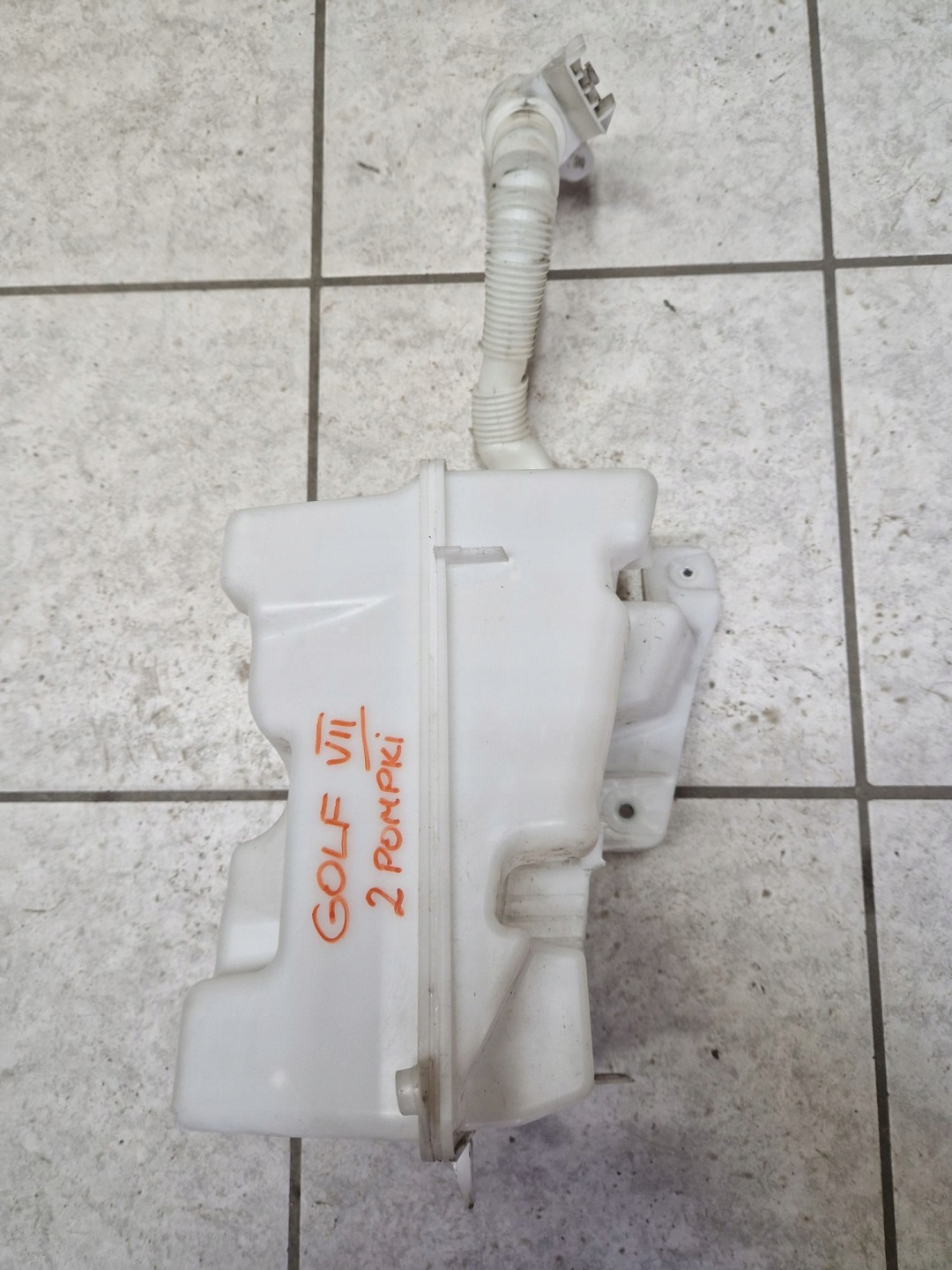 washer fluid tank VW GOLF VII 12R->