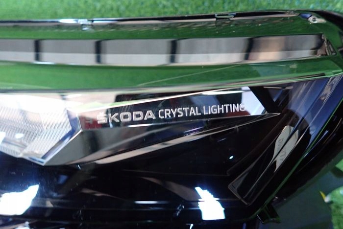 SKODA KAMIQ CRYSTAL LED 19- reflektor left light left