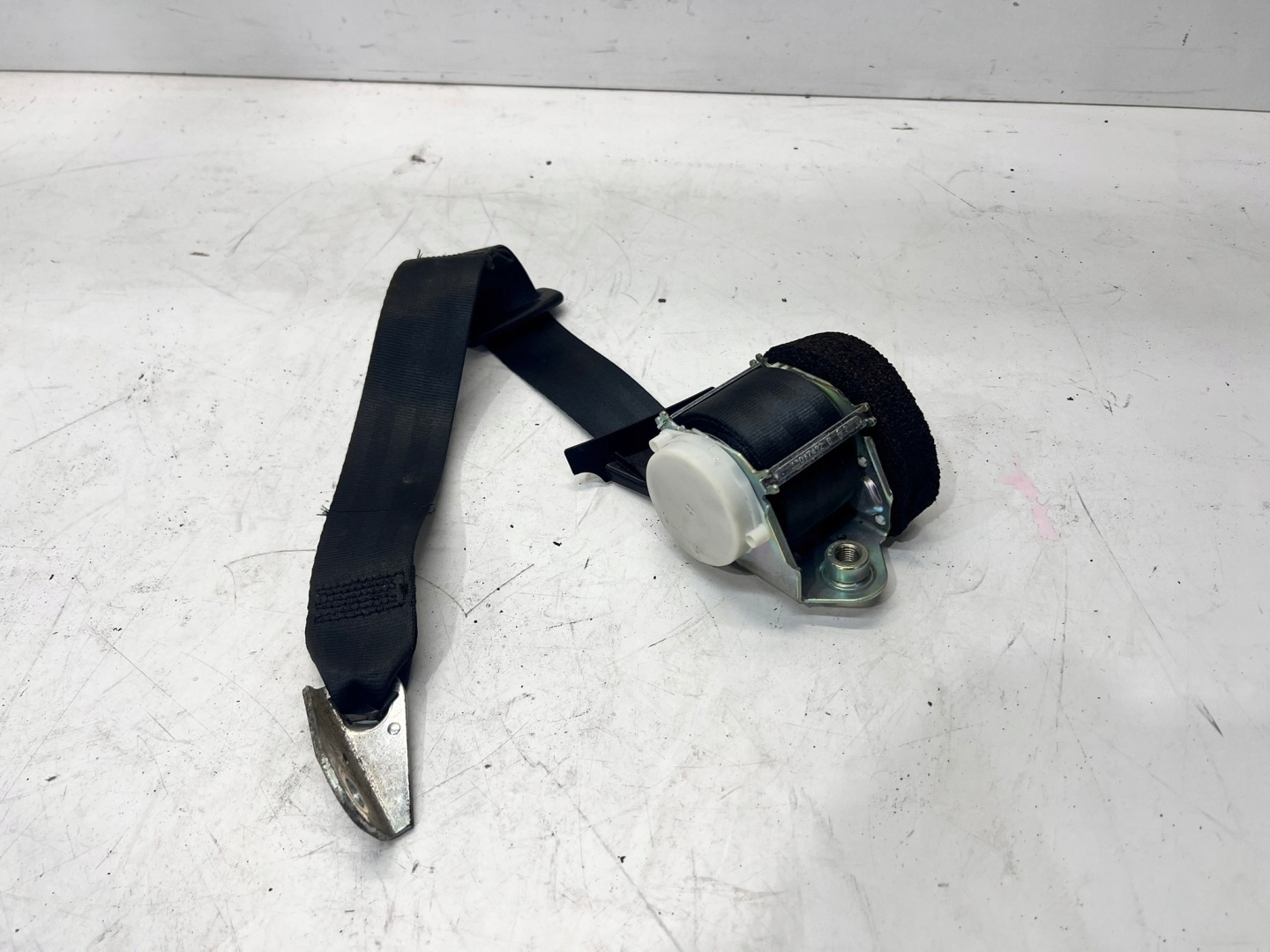 Gurten Sicherheits rechts heck VW TIGUAN 5N0857806