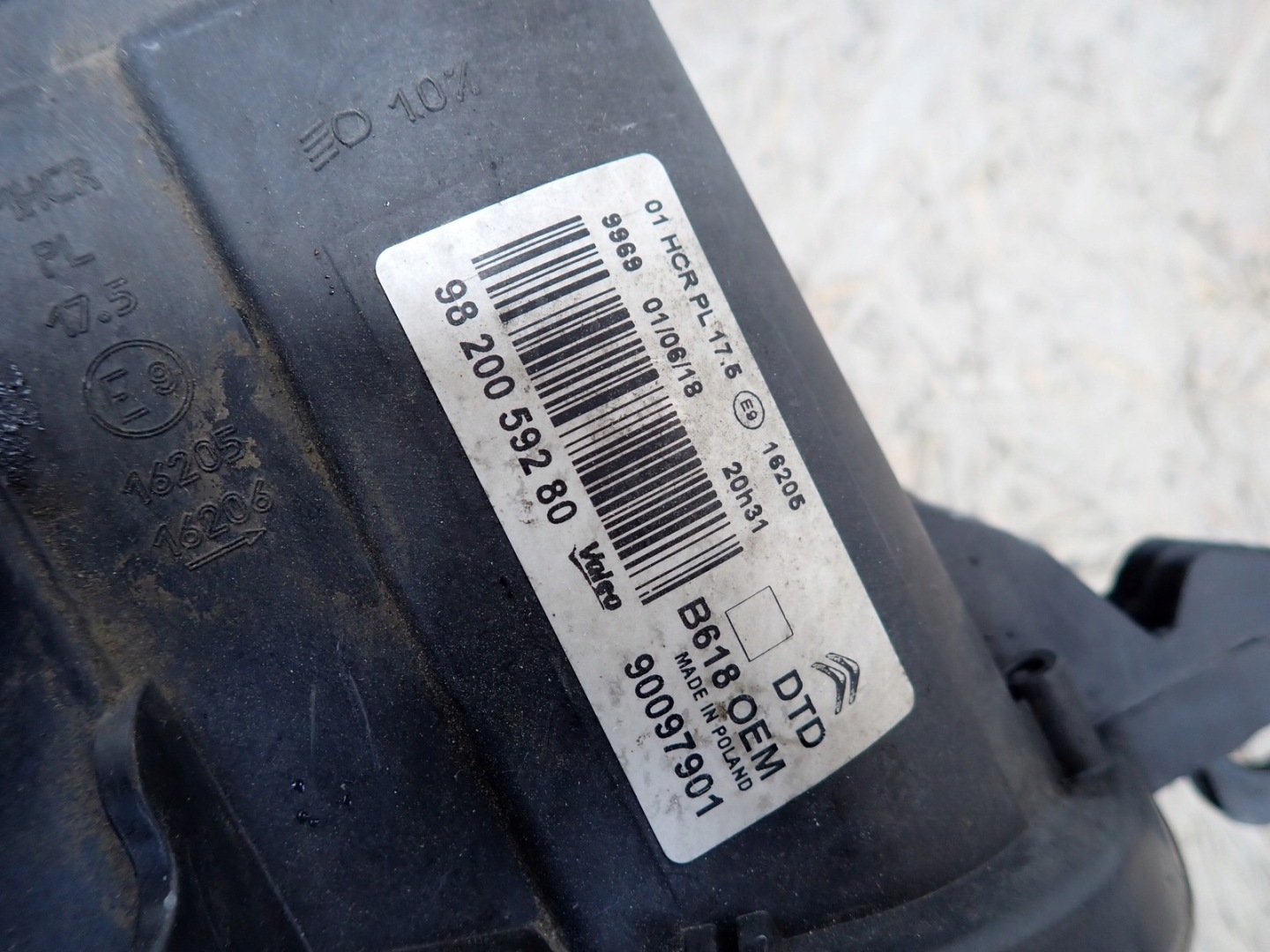 light right REFLEKTOR right CITROEN C3 III SX 2016-2021R 9820059280