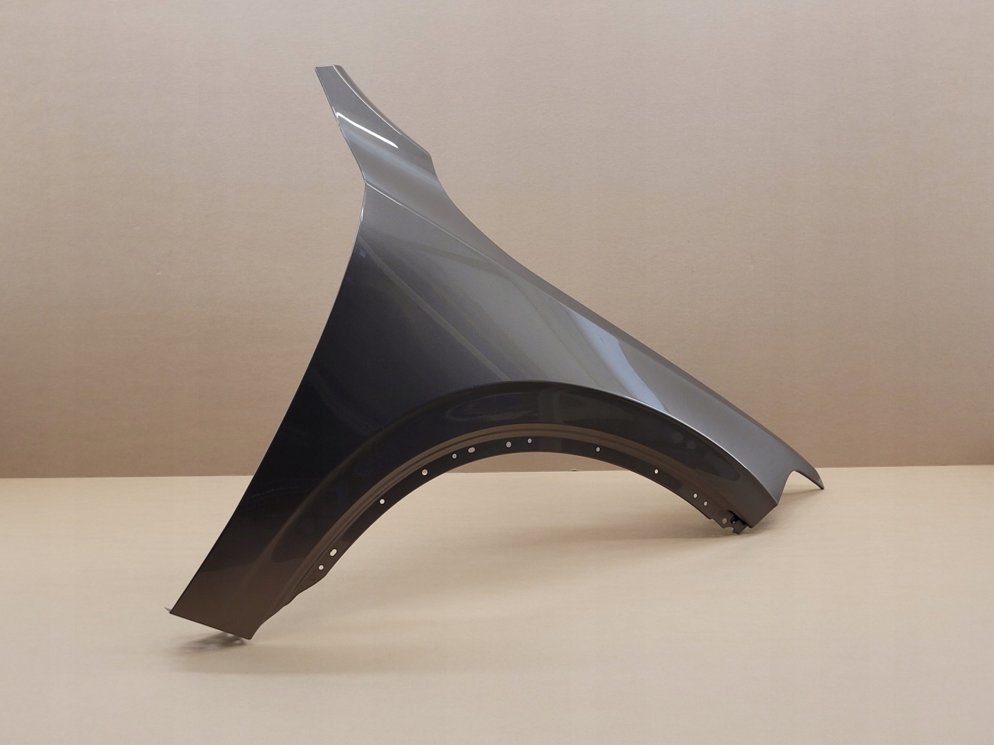 right fender front VOLVO XC90 colour 700 TWILIGHT BRONZE