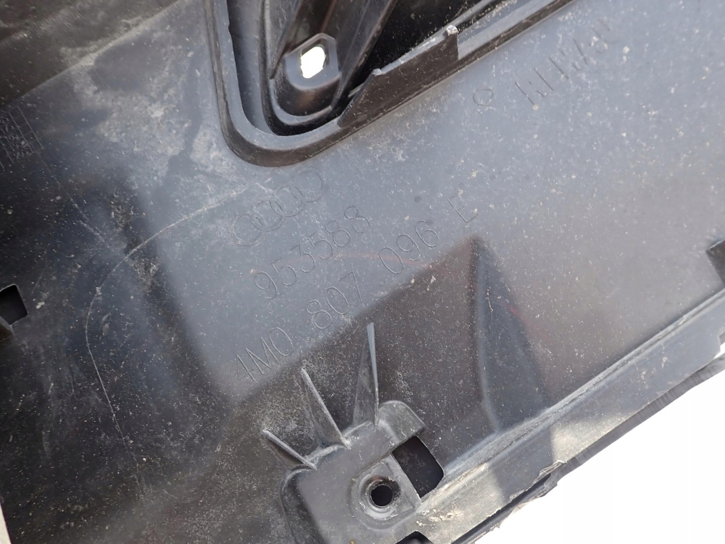 AUDI Q7 4M 15- bumper front front PDC SPR