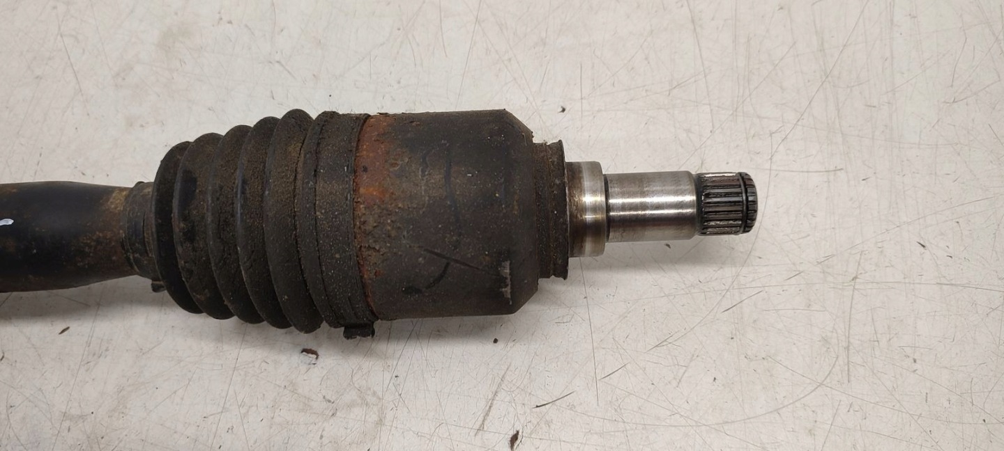 semi-axis left short. Mercedes W169 1,7