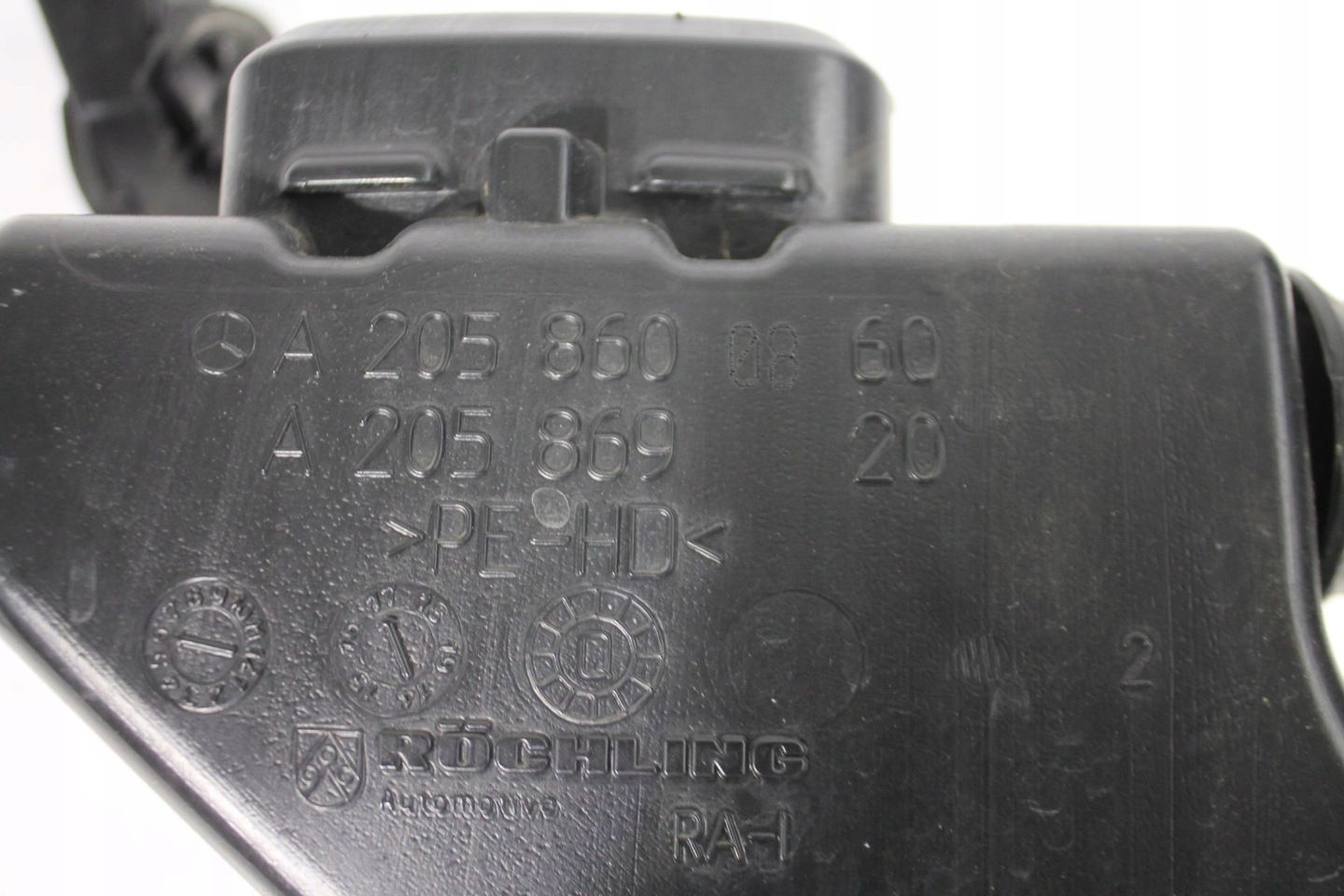 washer fluid tank A2058600860 E-KLASA W213