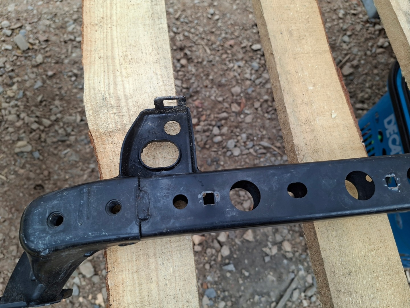 radiator stiffener OPEL INSIGNIA II B 22978224
