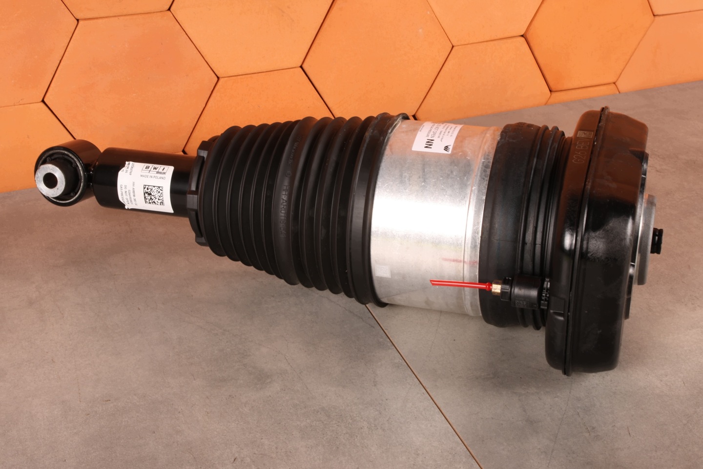 BMW i4 G26 eDrive35 eDrive40 shock absorber pneumatic left rear 5A5BE15