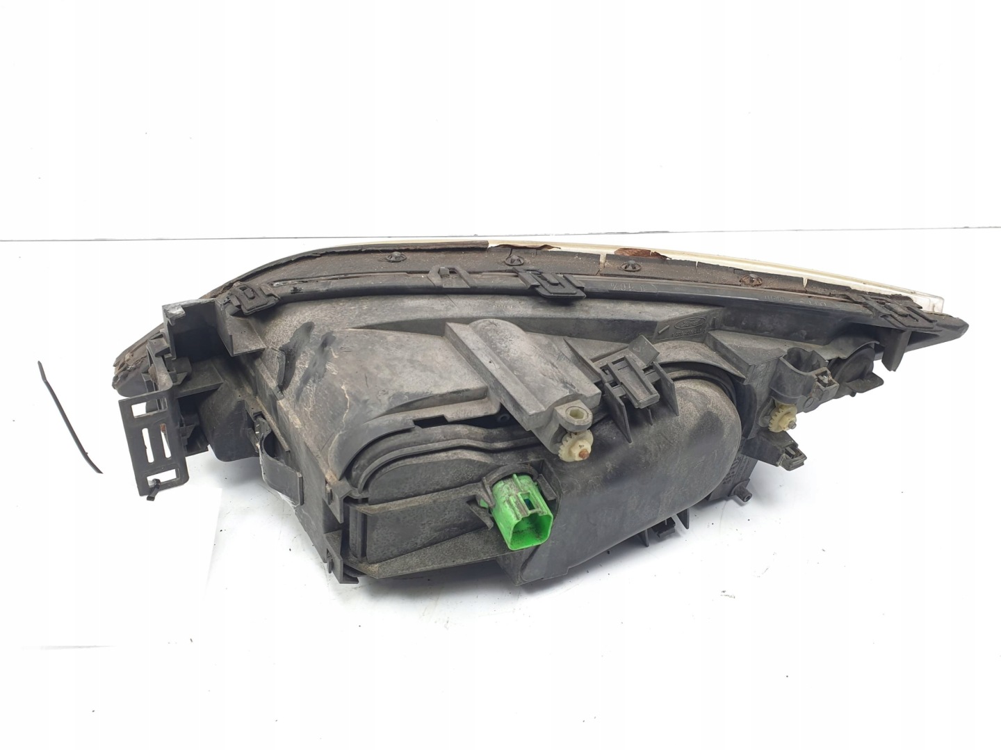 light right front 1S71-13005-AL FORD MONDEO MK3