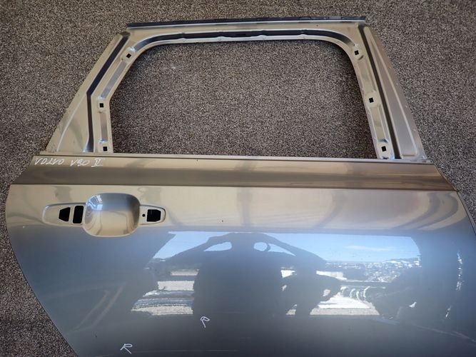 VOLVO V90 16- TÜR RECHTS HINTEN HECK