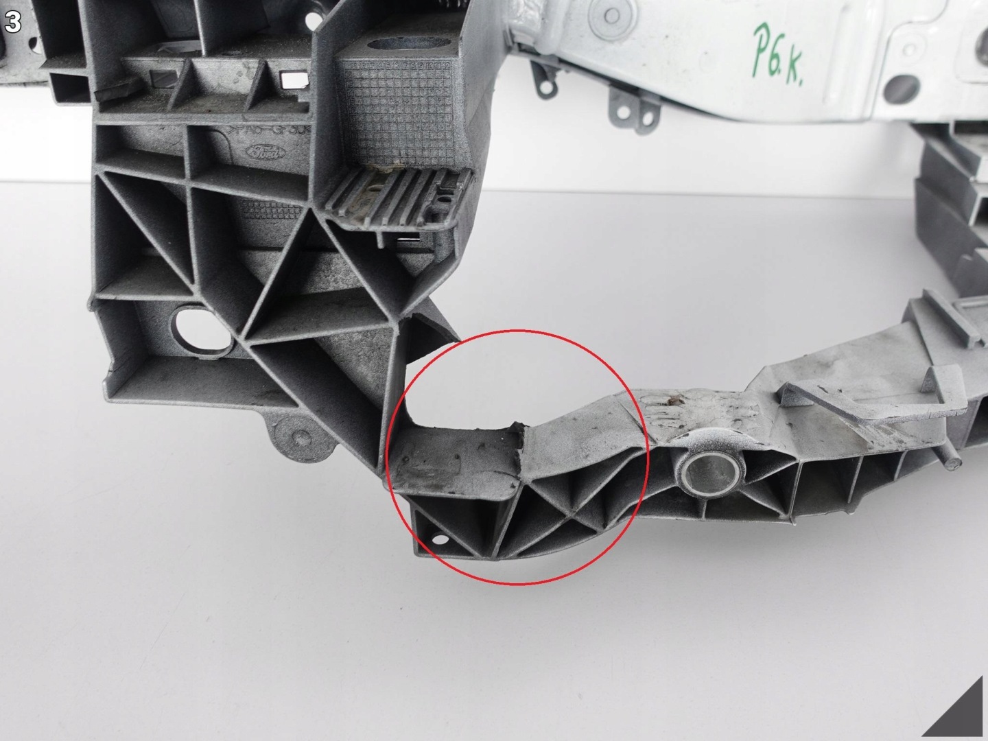 FORD FOCUS MK3 III LIFT 14-18 front panel, wall