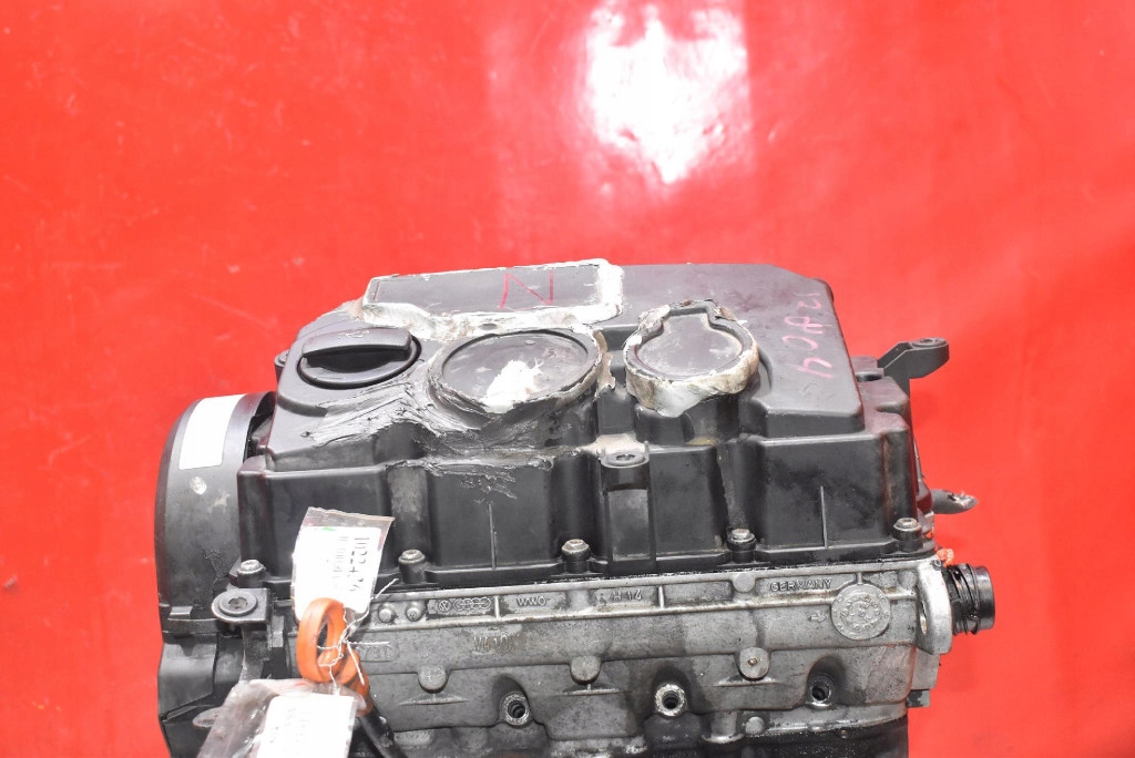engine pillar DIESEL BMP VW PASSAT B6 2.0 TDI 140 KM 05-10 KOMPRESJA