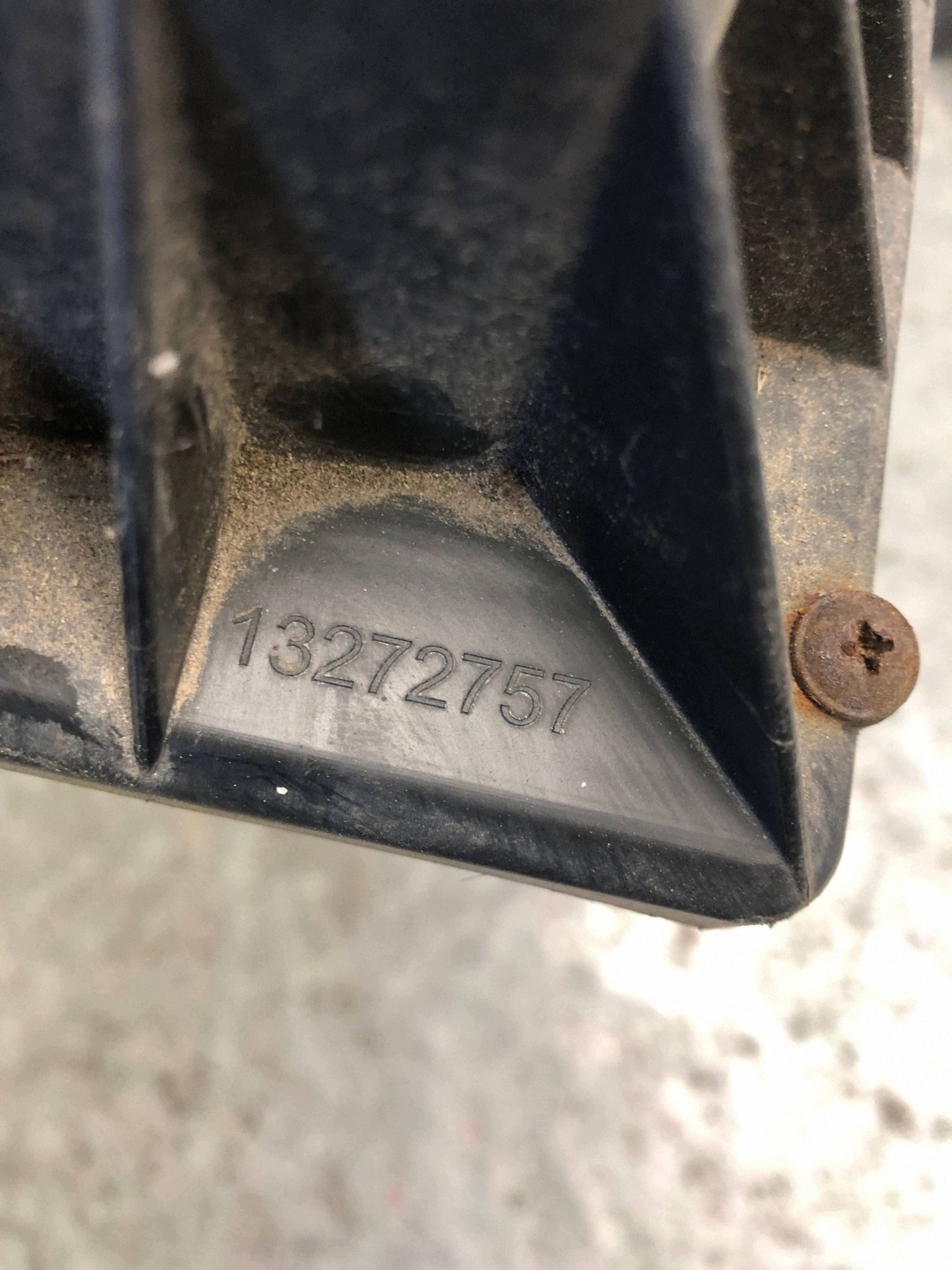 Gehäuse filter luft OPEL ASTRA J 13272757