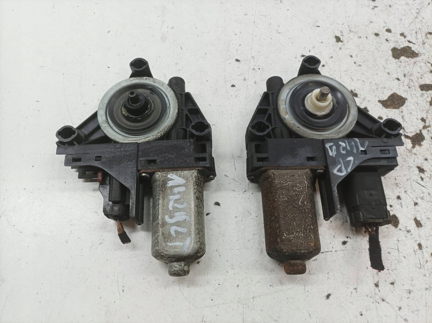 mini motor windows front left right 931401-104 Jeep Grand Cherokee WK2