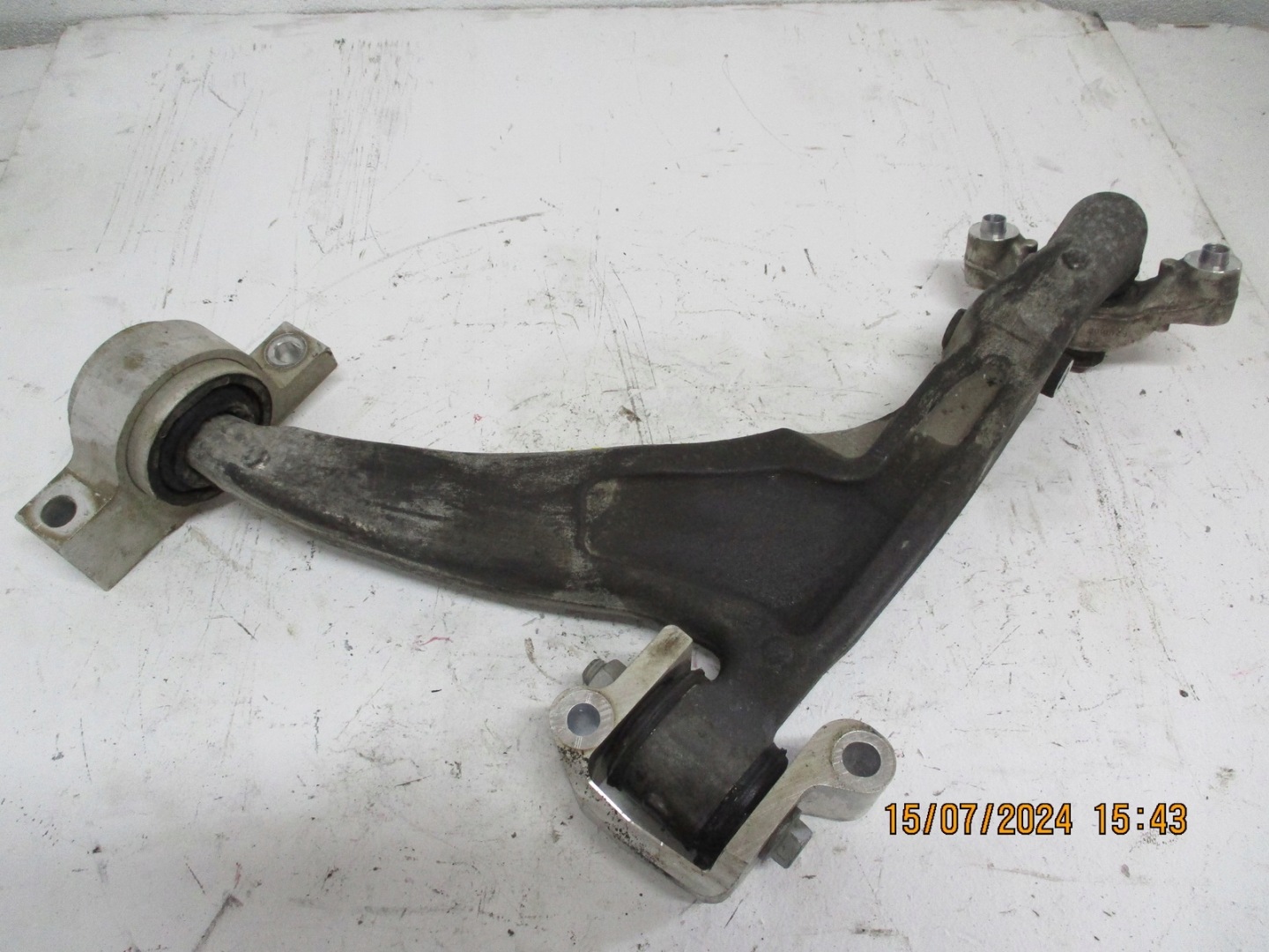 arm VOLVO XC60 right front