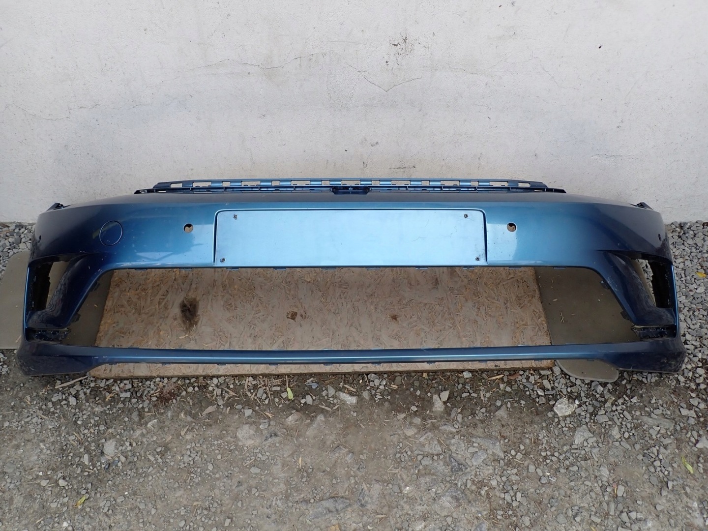 bumper front front VW SPORTSVAN 510 AM1 2013-2017R 510807221F