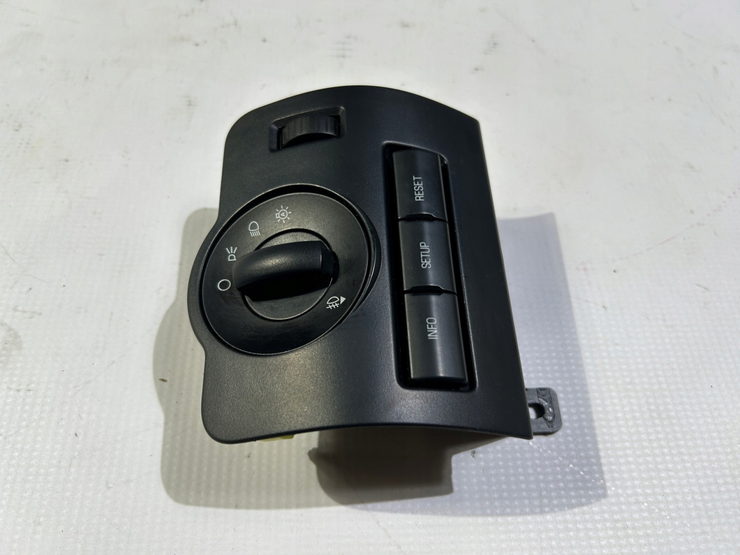 Panel Interruttore comando luci interruttore przeciwmgielne Ford Mustang 2010-2014
