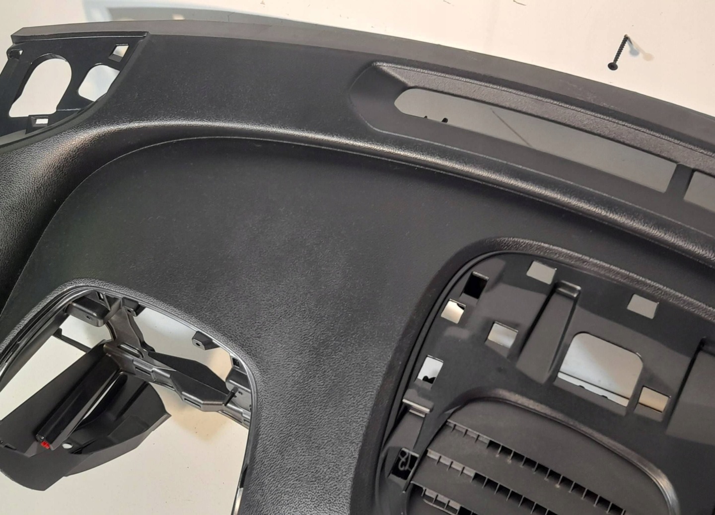 Toyota Aygo X dashboard instrument panel cockpit T1003842 (AX44)