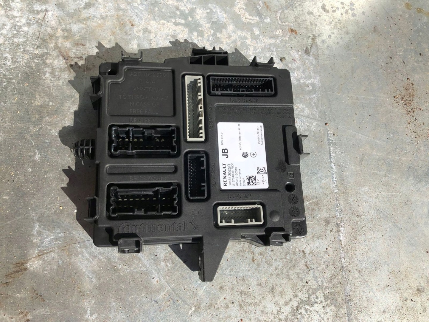 module BCM CLIO V HYBRYDA 284B13925R