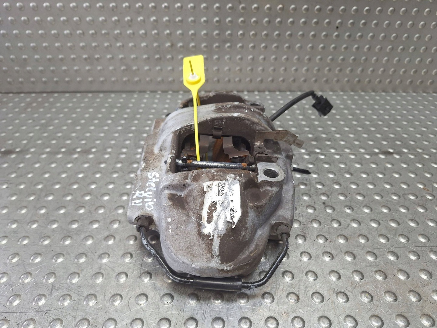 caliper brake right front ALFA ROMEO STELVIO 2.2 D