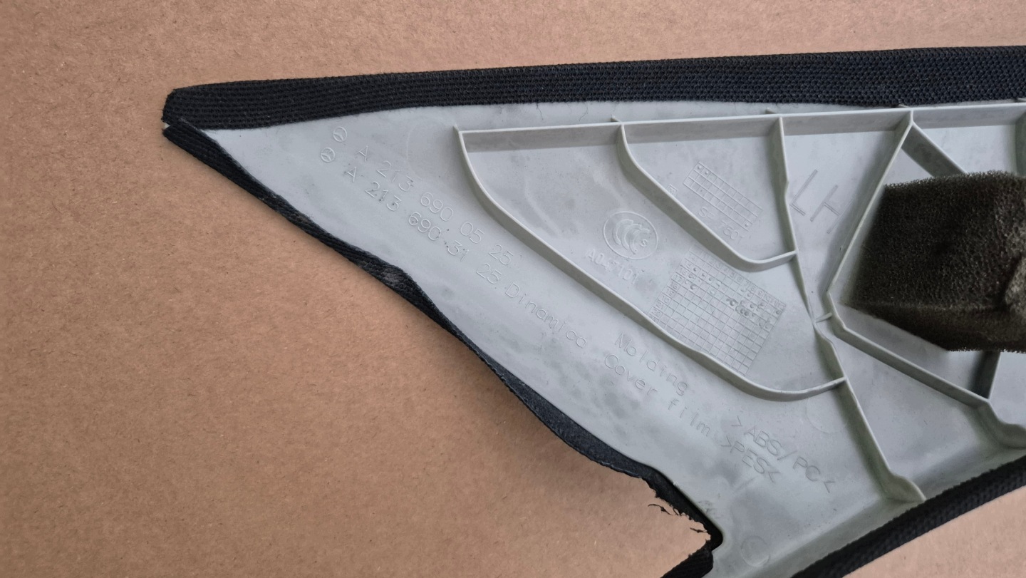 cover side pillar front left black 2136900525 MERCEDES W213 AMG