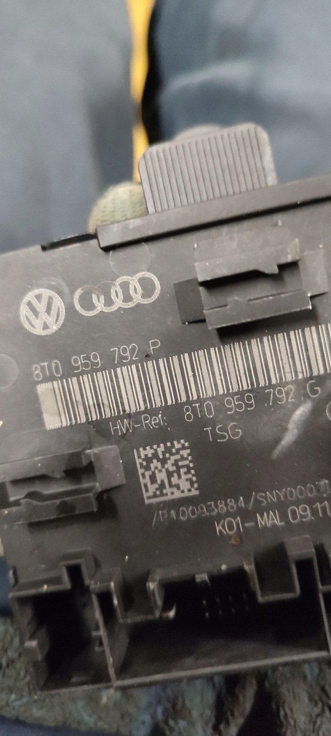 module door right front AUDI A5 8T LIFT 8T0959792P 8T0959792G