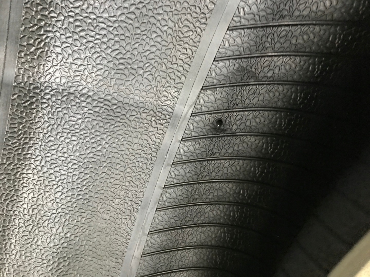 2 tyres winter 205/60R17 Pirelli Sottozero 3 8mm