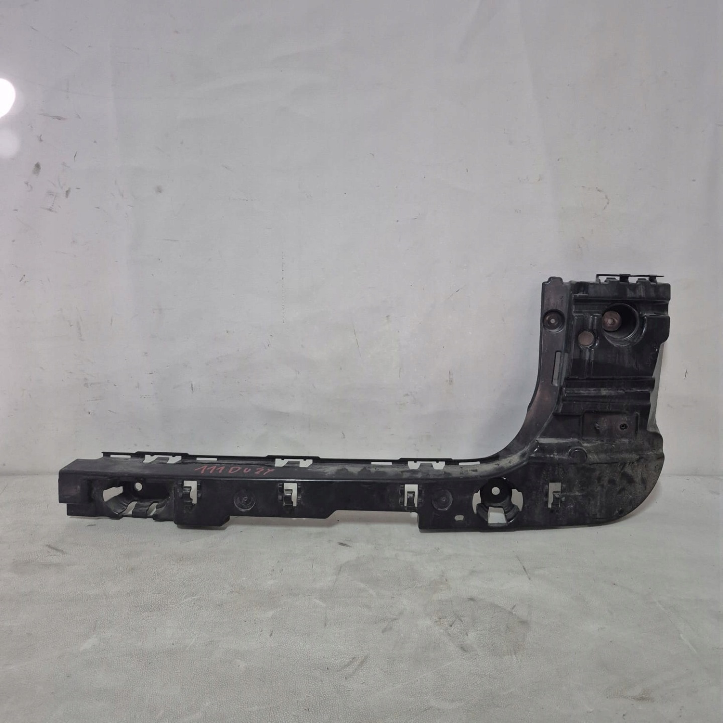 BMW X3 G01 -> support holder of a bumper right left front front 7400666