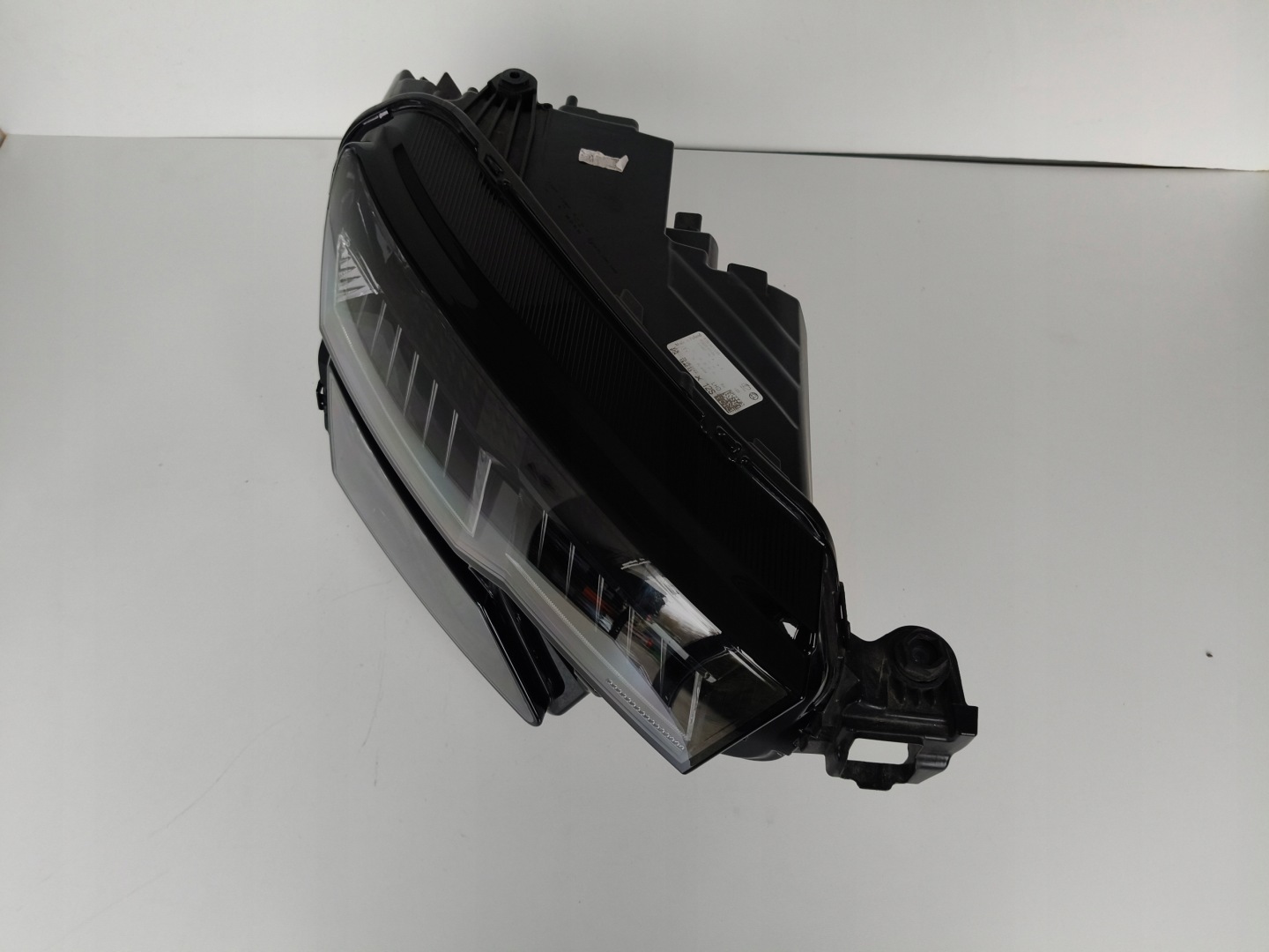 light right REFLEKTOR SKODA KAROQ 57A 21- LIFT FULL LED