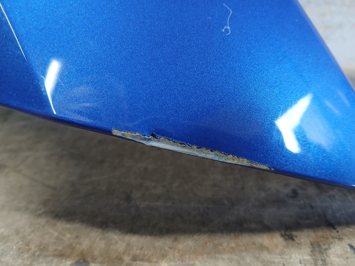 fender front right AUDI A5 B10 B-10 8B3