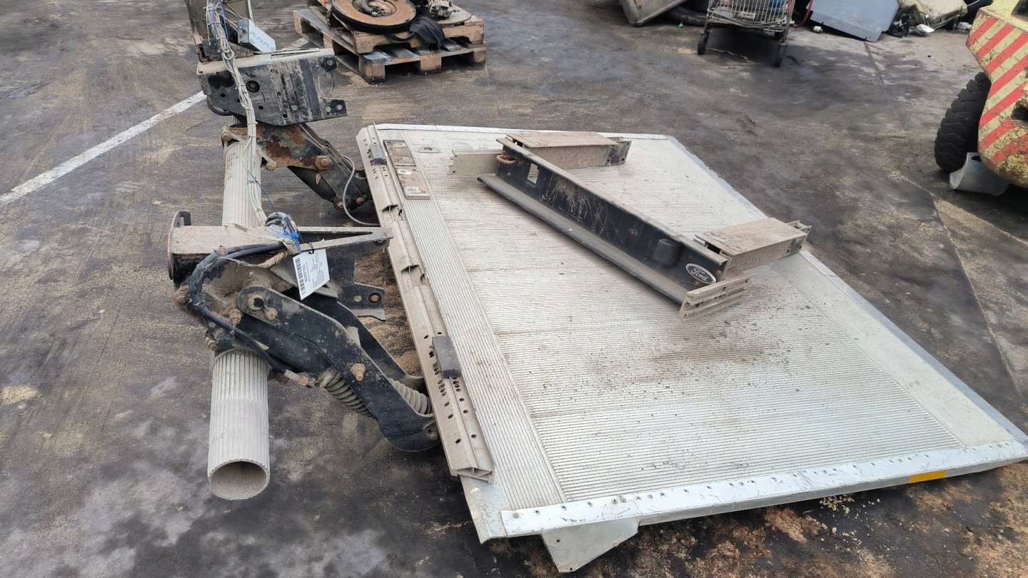 WINDA ZALADOWCZA BAR CARGOLIFT FORD TRANSIT MK8