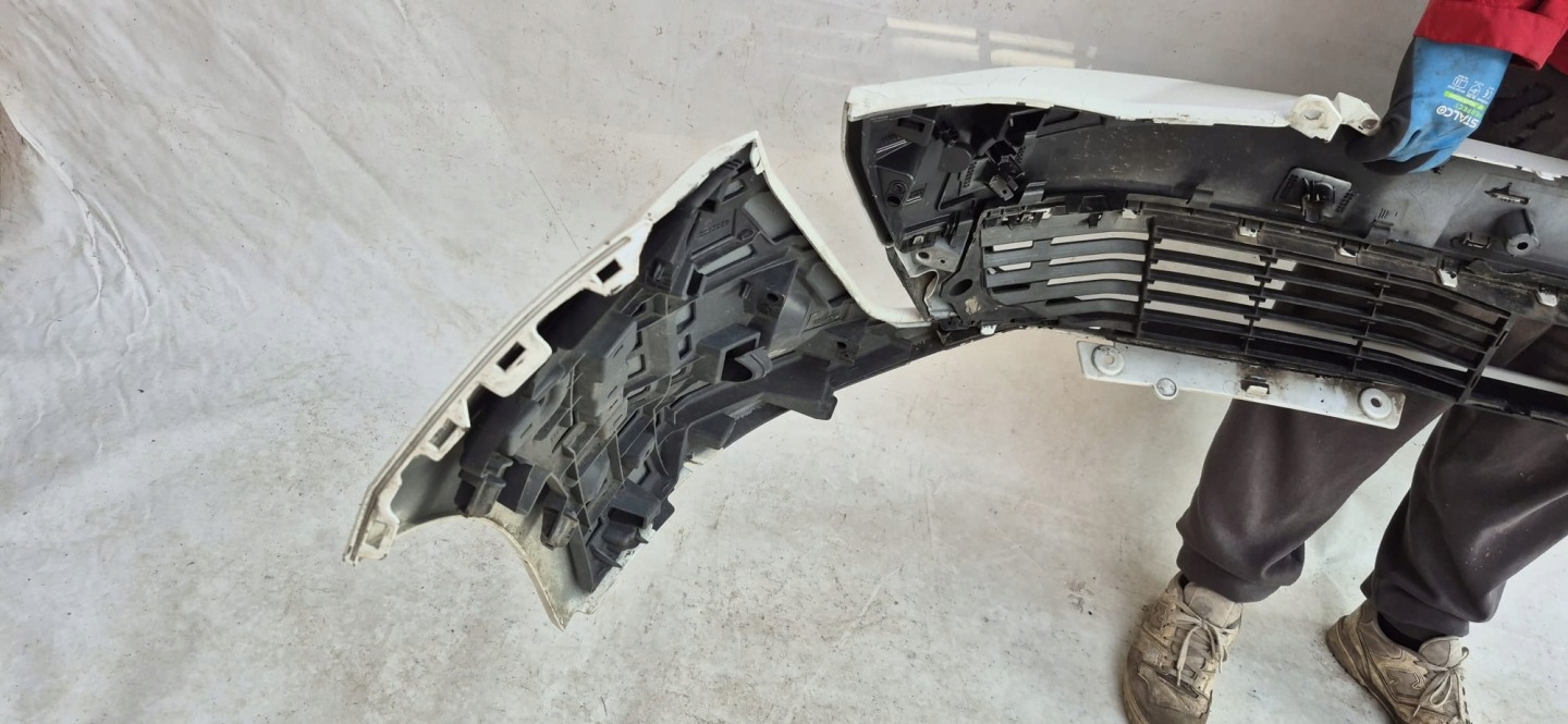 PEUGEOT 508 II 2 18-23 bumper front front PDC
