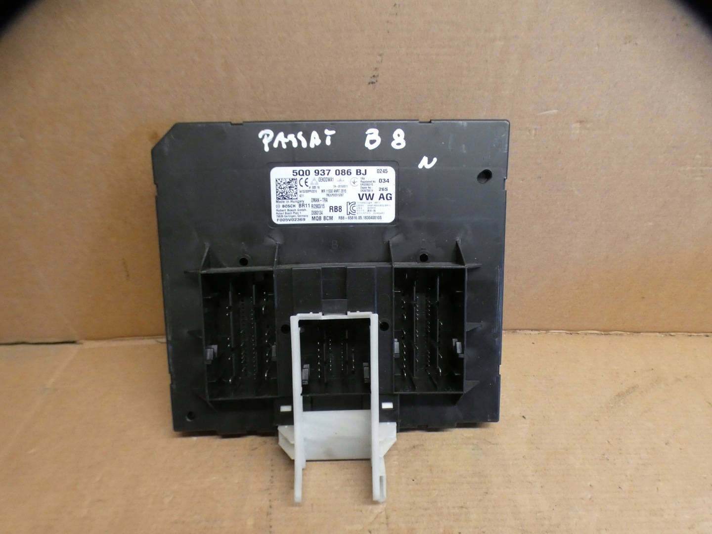 VW PASSAT B8 module control unit KOMFORTU 5Q0937086BJ